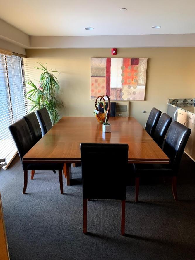 Park Regency Park City
