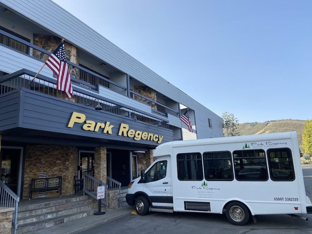Hotel Park Regency Park City